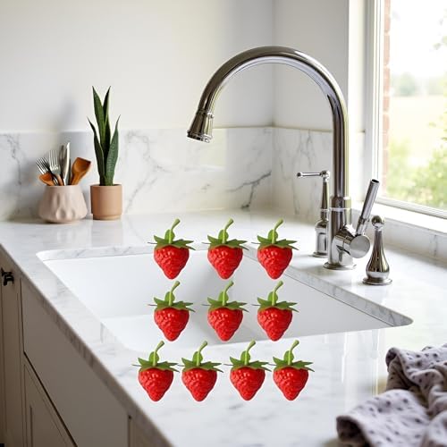 10 Pcs Realistic Plastic Artificial Strawberries Decoration