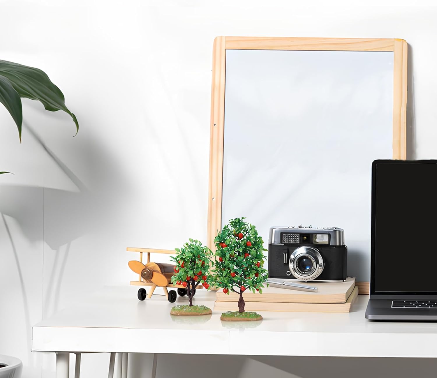 MAGICLULU 2pcs Mini Artificial Apple Trees for Home Decor