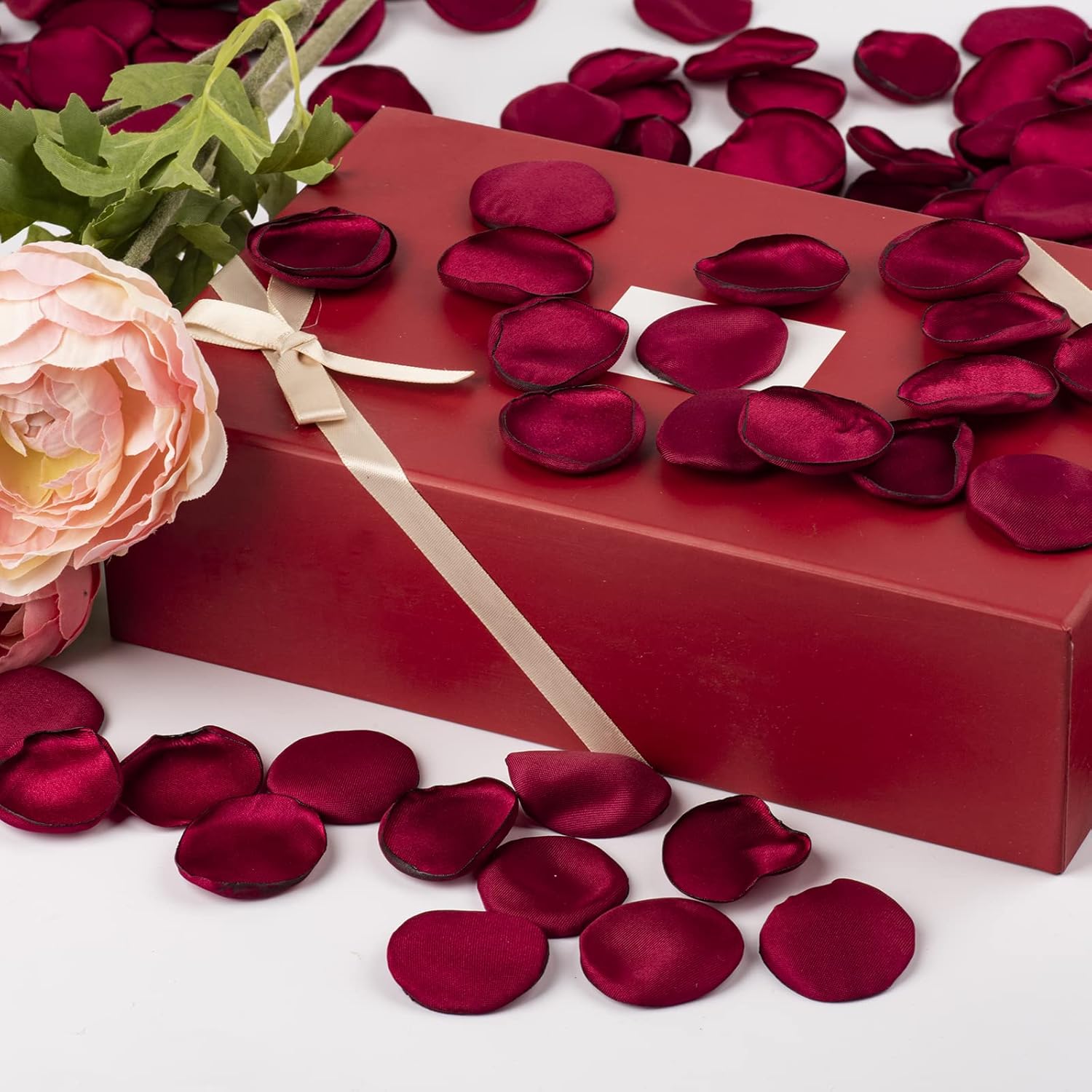 400 PCS Silk Red Rose Petals for Romantic Decor