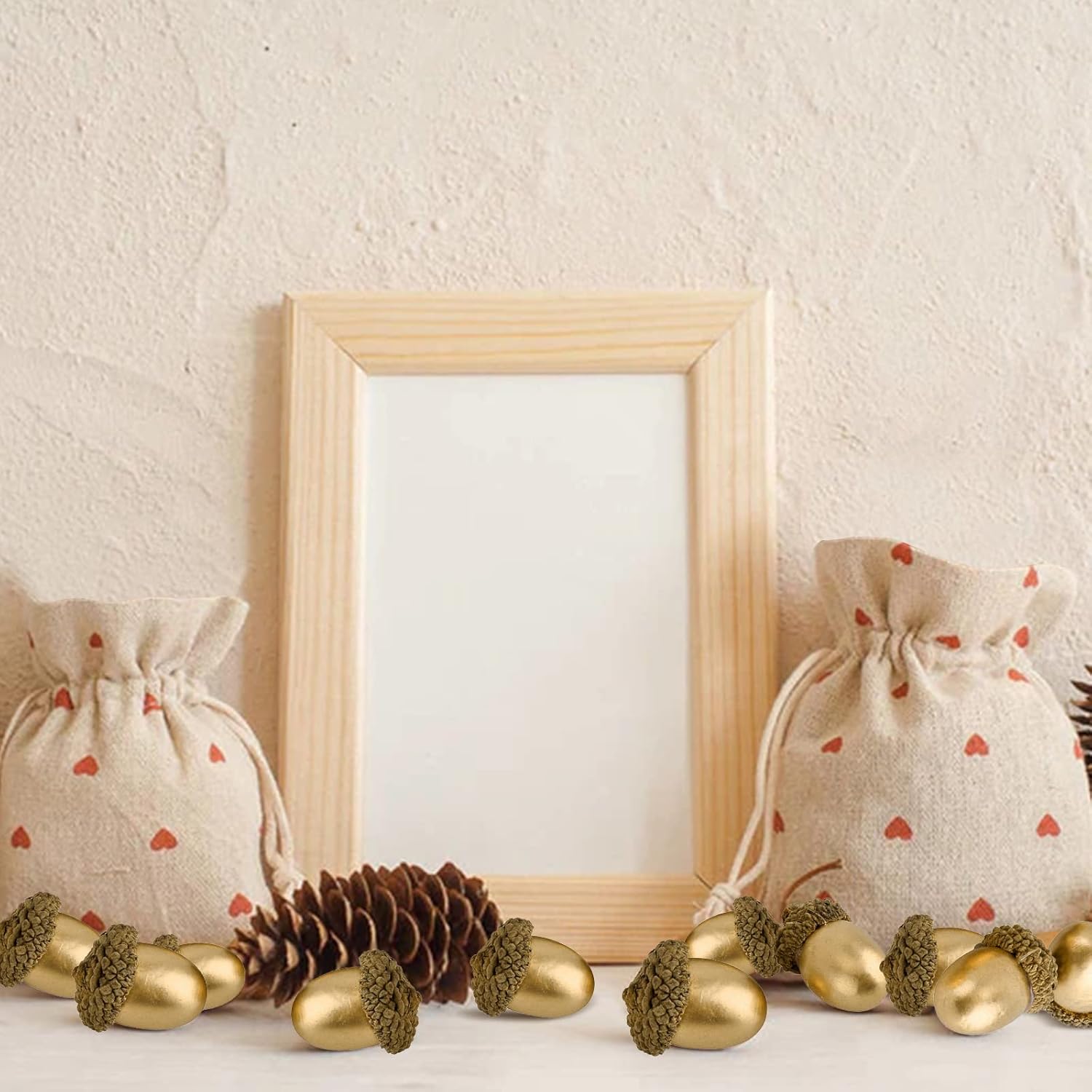 Wonuu Artificial Acorn Set for DIY Decor