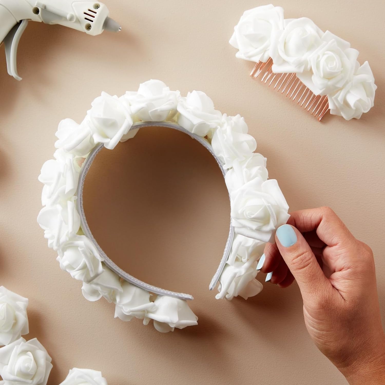 Bright Creations 200 Pack White Foam Roses for Decor