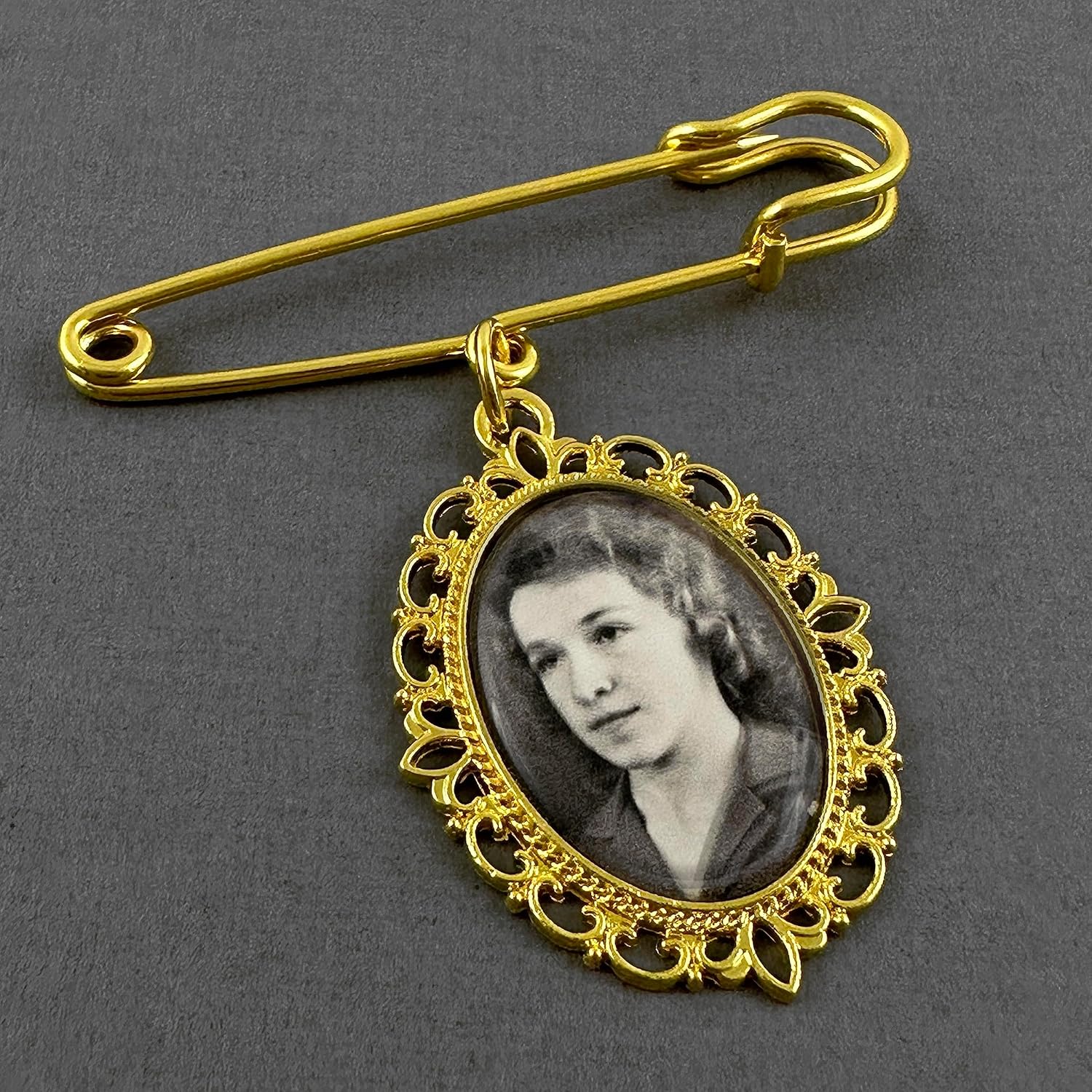 Gold Wedding Bouquet Photo Charm Pin